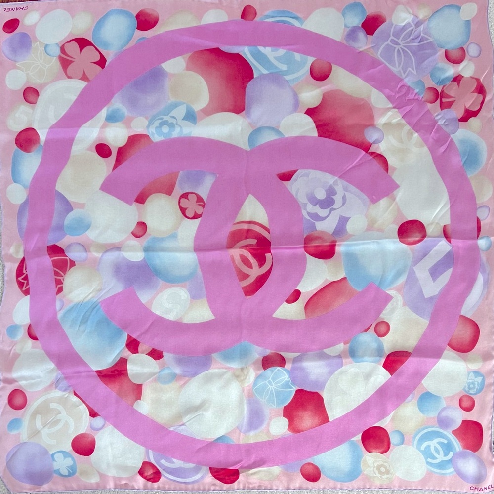✨RARE✨ Chanel Silk Scarf